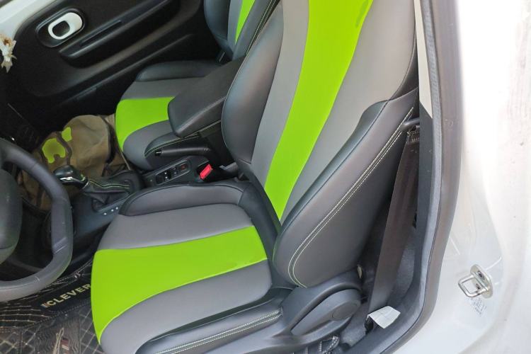 Used Roewe Clever 2021 302km Excellence Edition Left Rear Seat
