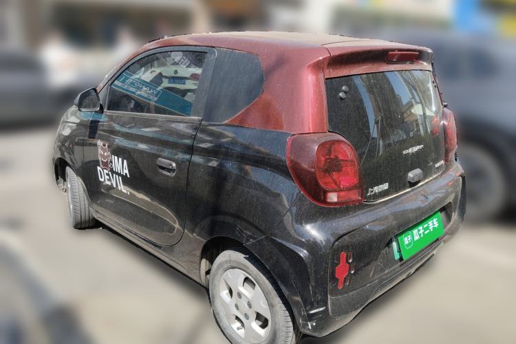Used Roewe Clever 2021 302 km New Four-Seater Super-Efficient Version Rear Left 45 Deg