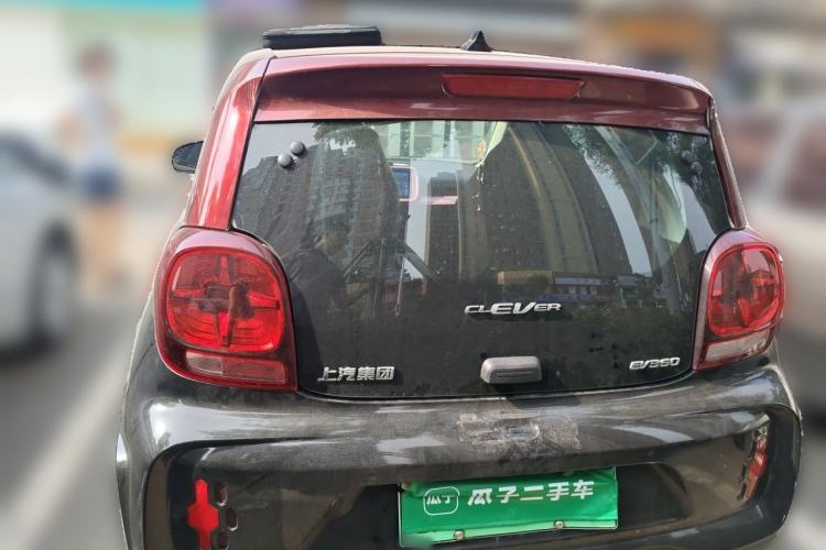 Used Roewe Clever 2021 302 km New Four-Seater Super-Efficient Version Rear