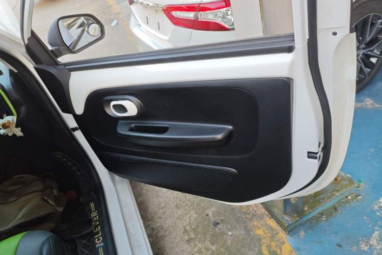 Used Roewe Clever 2021 302km Excellence Edition Right Front Door Interior