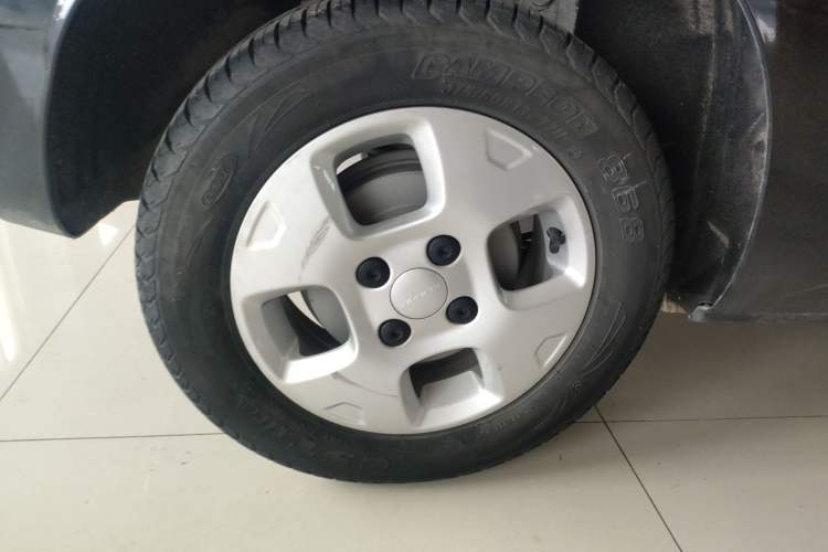 Used Roewe Clever 2021 302km Excellence Edition Right Rear Wheel Hub