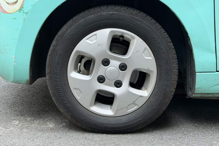 Used Roewe Clever 2021 302km Excellence Edition Left Front Wheel Hub