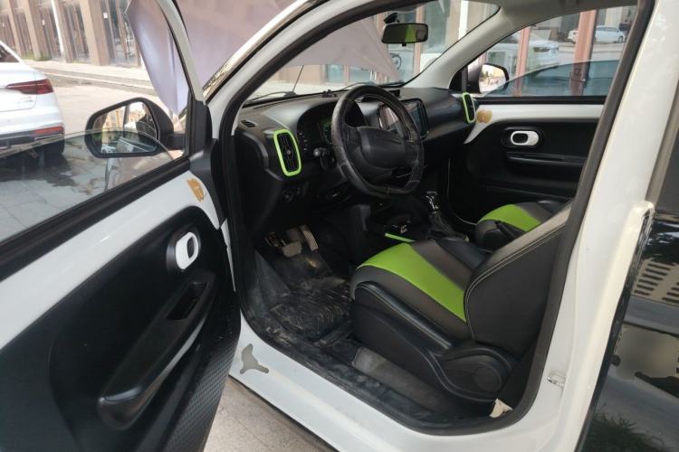 Used Roewe Clever 2021 302km Excellence Edition Driver Seat