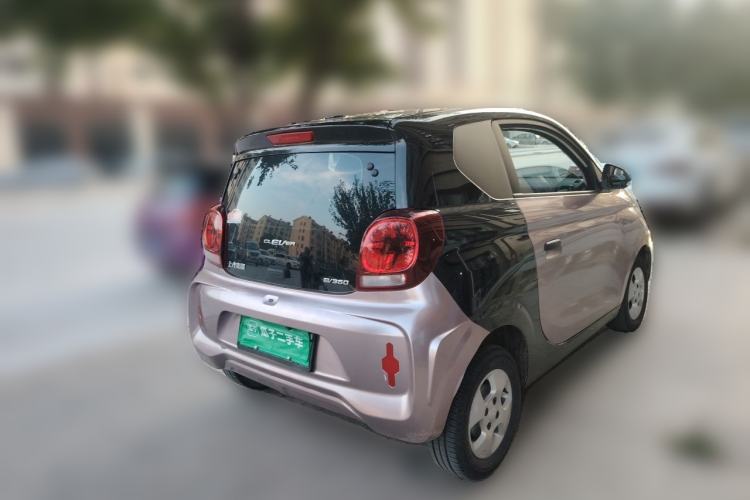 Used Roewe Clever 2021 302km Excellence Edition Rear Right 45 Deg