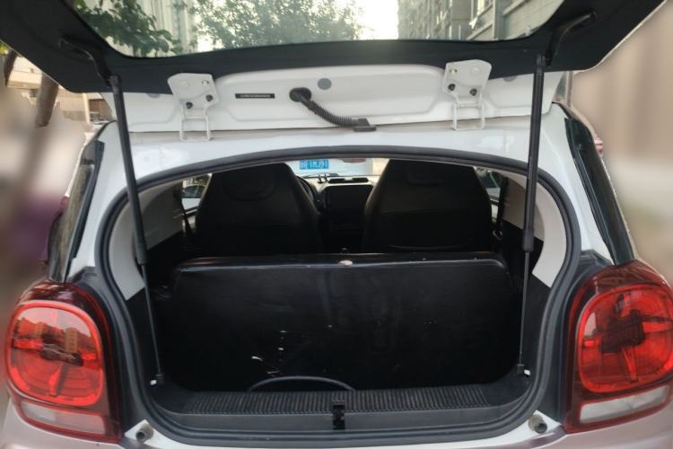 Used Roewe Clever 2021 302km Excellence Edition Trunk