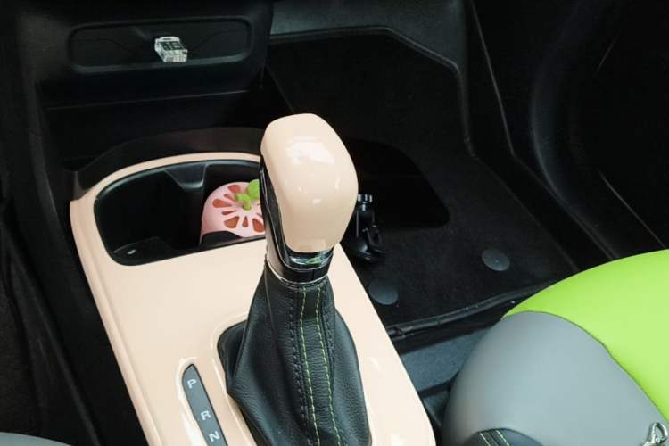 Used Roewe Clever 2021 302km Excellence Edition Gear Lever