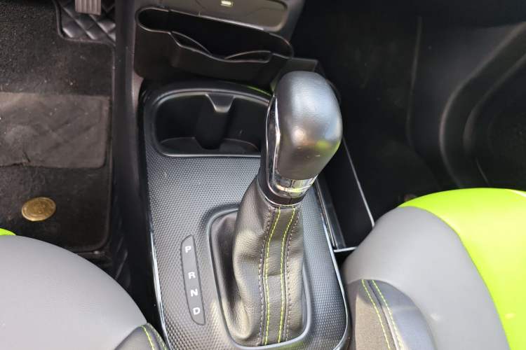 Used Roewe Clever 2021 302km Excellence Edition Gear Lever