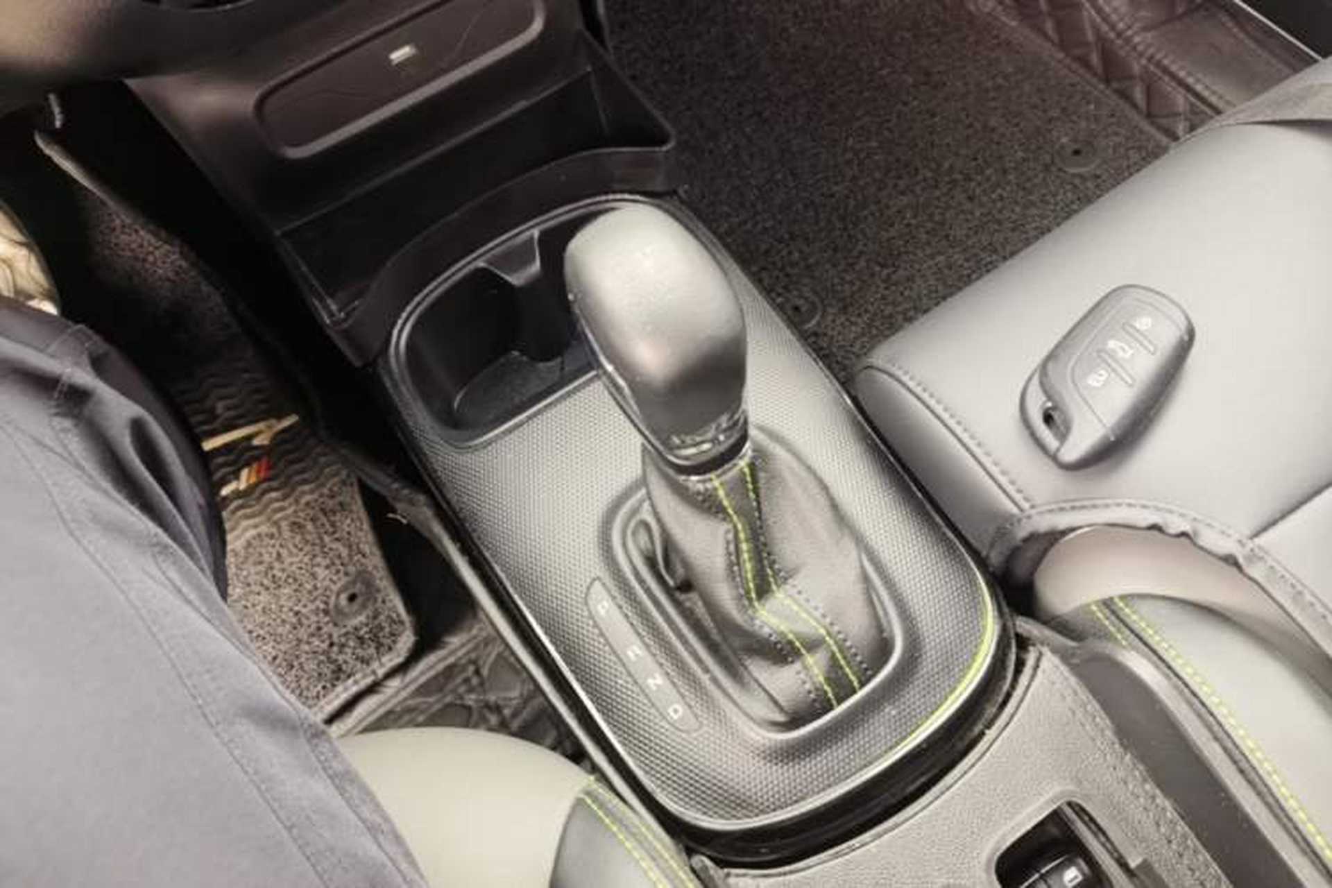 Used Roewe Clever 2021 302km Excellence Edition Gear Lever