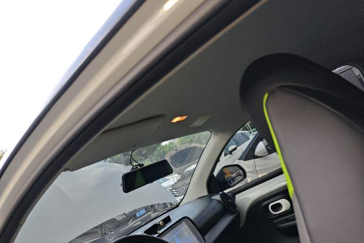 Used Roewe Clever 2021 302km Excellence Edition Headliner