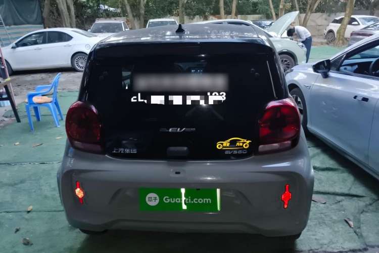 Used Roewe Clever 2021 302 km New Four-Seater Super-Efficient Version Rear
