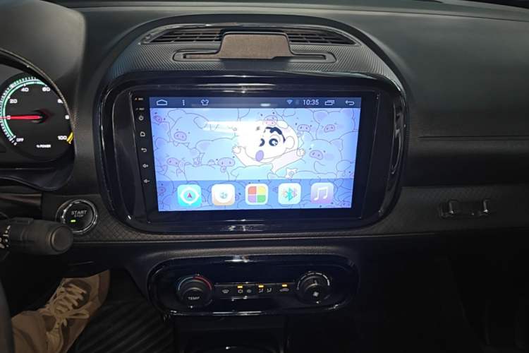 Used Roewe Clever 2021 302km All-Round Version Audio And AC Panel