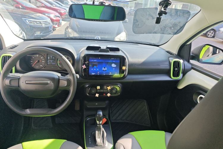 Used Roewe Clever 2021 302km All-Round Version Center Console