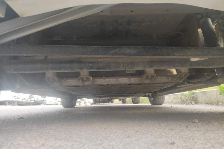 Used Roewe Clever 2021 302 km New Four-Seater Super-Efficient Version Chassis Rear