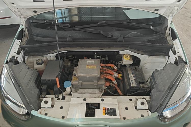 Used Roewe Clever 2021 302km All-Round Version Engine Bay