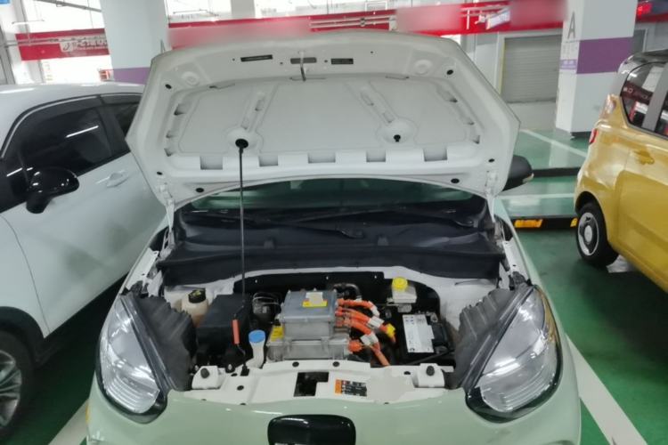 Used Roewe Clever 2021 302km All-Round Version Engine Bay
