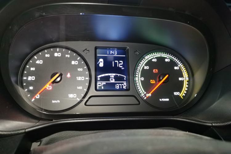 Used Roewe Clever 2021 302 km New Four-Seater Super-Efficient Version Instrument Cluster