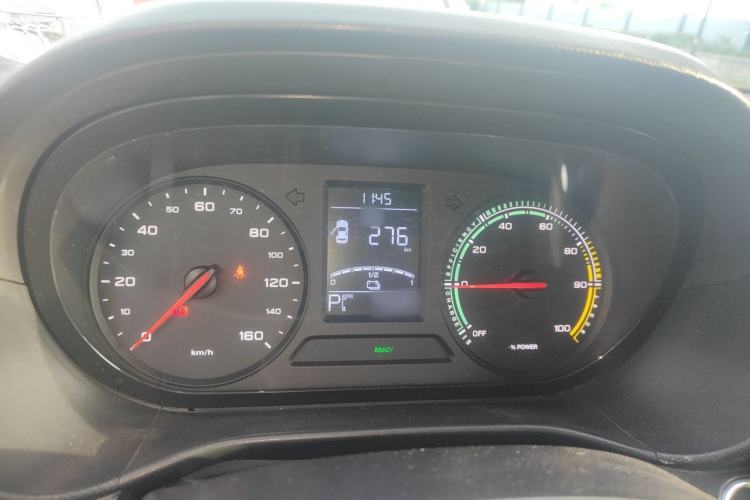 Used Roewe Clever 2021 302 km New Four-Seater Super-Efficient Version Instrument Cluster