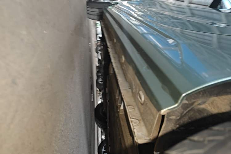 Used Roewe Clever 2021 302km All-Round Version Left Side Sill