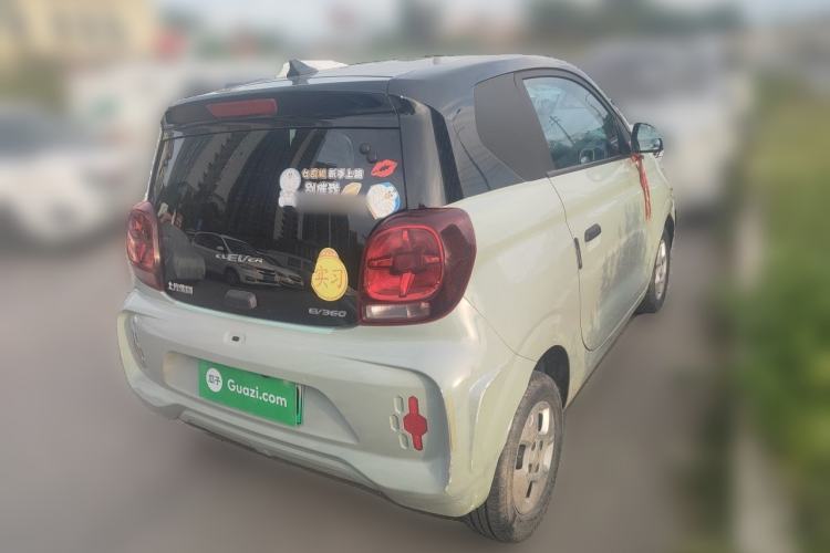 Used Roewe Clever 2021 302 km New Four-Seater Super-Efficient Version Rear Right 45 Deg