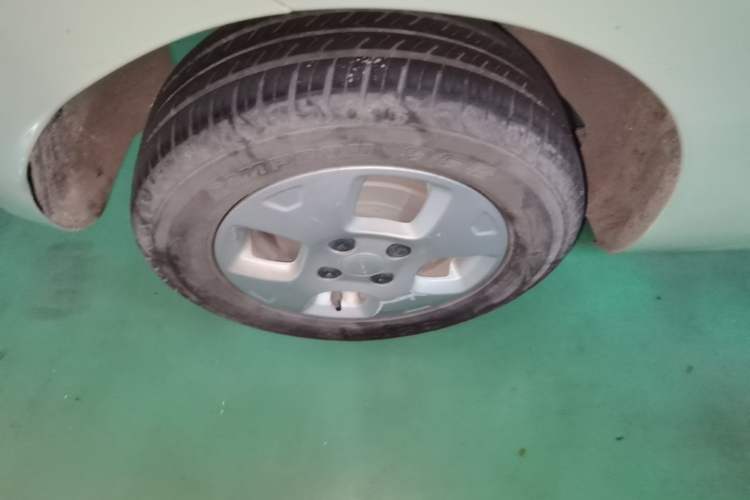 Used Roewe Clever 2021 302km All-Round Version Right Rear Wheel Hub