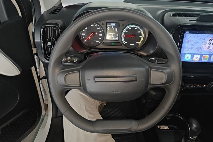 Used Roewe Clever 2021 302km All-Round Version Steering Wheel