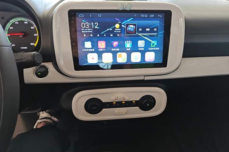 Used Roewe Clever 2021 302km Excellence Edition Audio And AC Panel