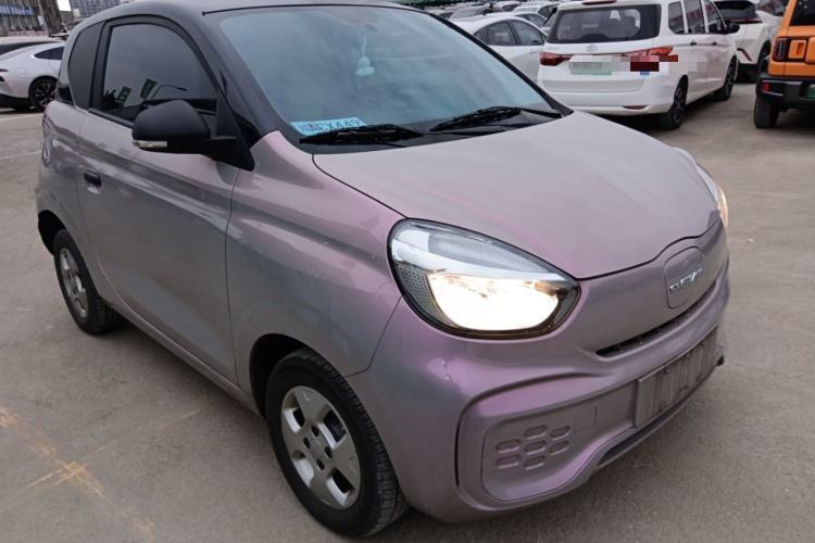 Used Roewe Clever 2021 302 km New Four-Seater Super-Efficient Version Front Right 45 Deg