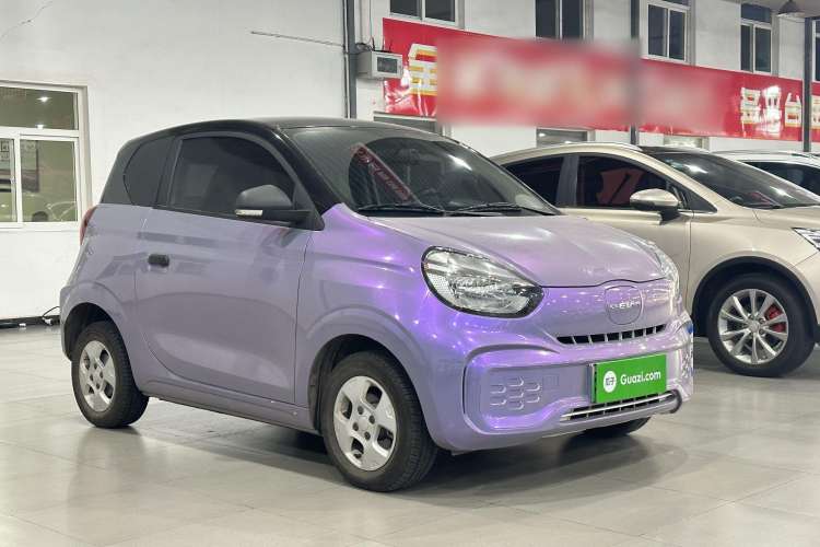 Used Roewe Clever 2021 302 km New Four-Seater Super-Efficient Version Front Right 45 Deg
