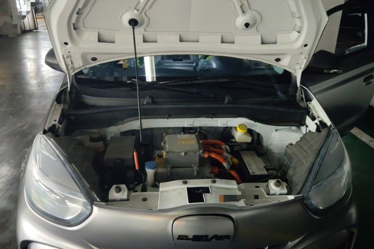 Used Roewe Clever 2021 302km Excellence Edition Engine Bay