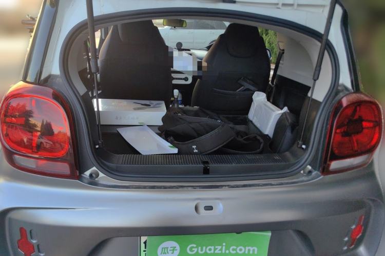 Used Roewe Clever 2021 302km Excellence Edition Trunk