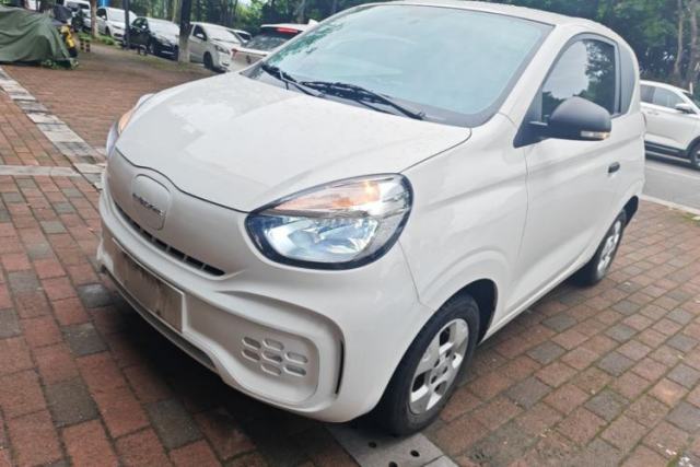 Used Roewe Clever 2021 302 km New Four-Seater Super-Efficient Version