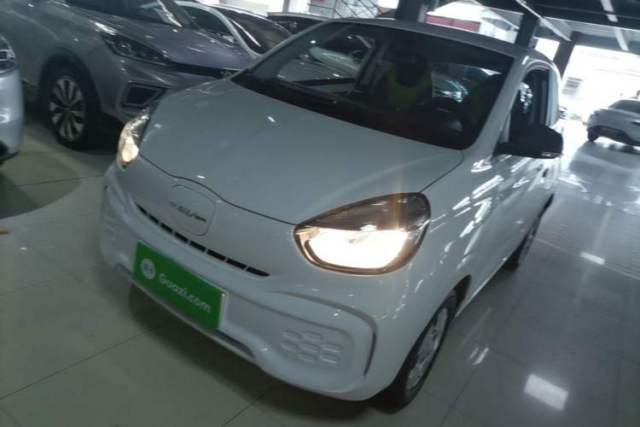 Used Roewe Clever 2021 302 km New Four-Seater Super-Efficient Version
