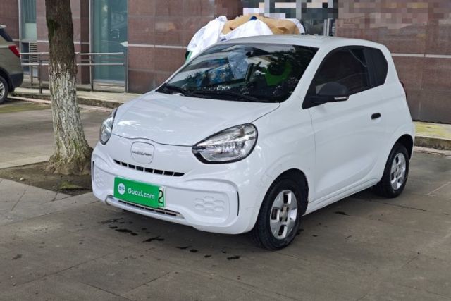 Used Roewe Clever 2021 302 km New Four-Seater Super-Efficient Version