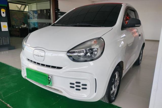 Used Roewe Clever 2021 302 km New Four-Seater Super-Efficient Version