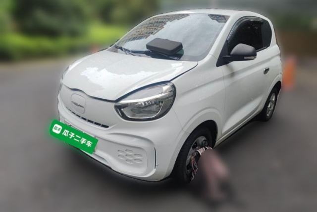 Used Roewe Clever 2021 302 km New Four-Seater Super-Efficient Version