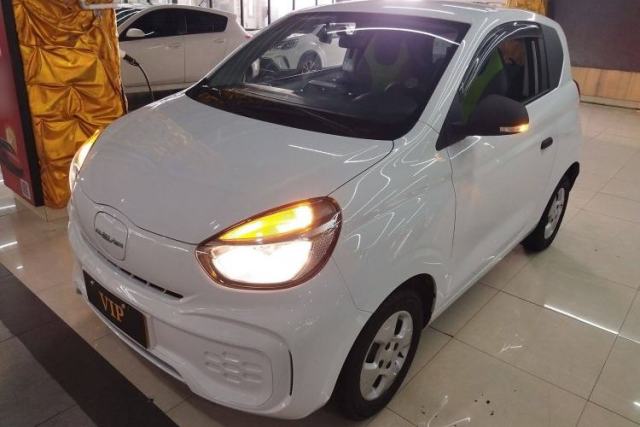 Used Roewe Clever 2021 302 km New Four-Seater Super-Efficient Version