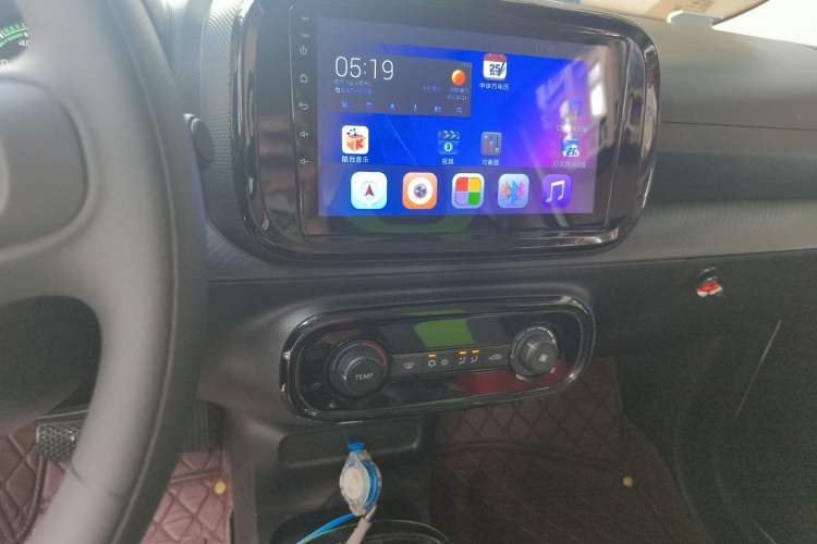 Used Roewe Clever 2021 302km Excellence Edition Audio And AC Panel