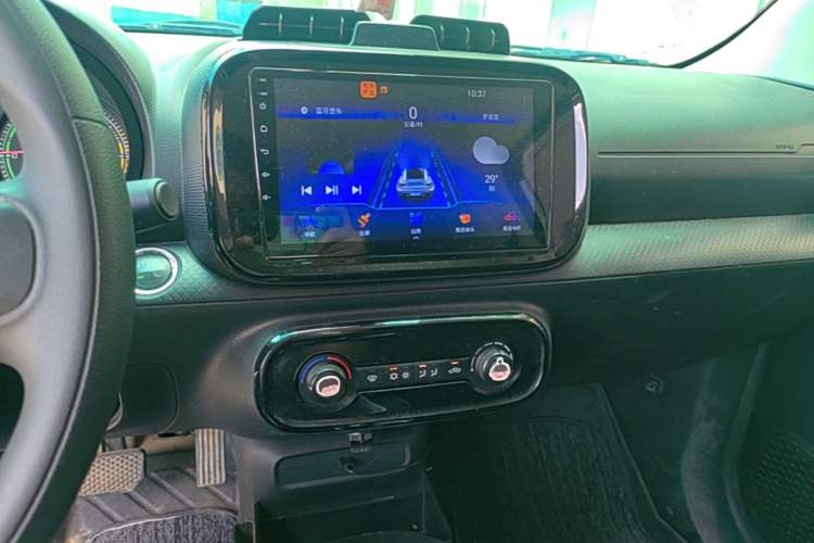 Used Roewe Clever 2021 302km Excellence Edition Audio And AC Panel
