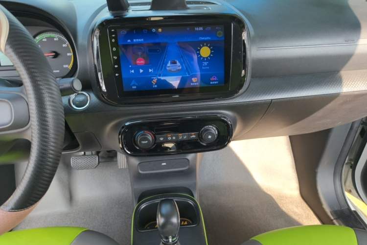 Used Roewe Clever 2021 302km Excellence Edition Audio And AC Panel