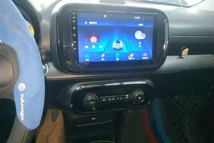 Used Roewe Clever 2021 302km Excellence Edition Audio And AC Panel