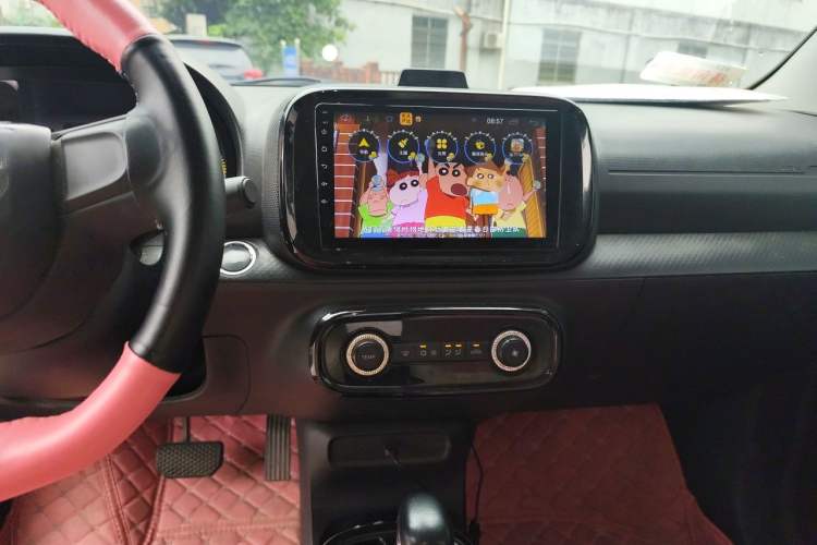 Used Roewe Clever 2021 302km All-Round Version Audio And AC Panel
