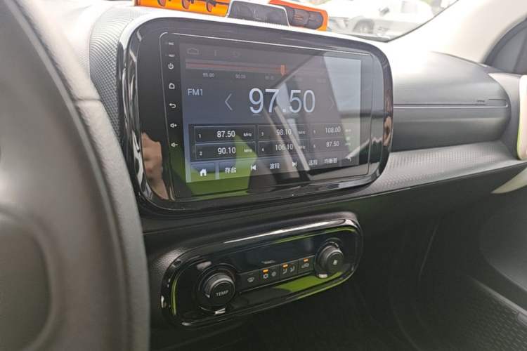 Used Roewe Clever 2021 302km Excellence Edition Audio And AC Panel