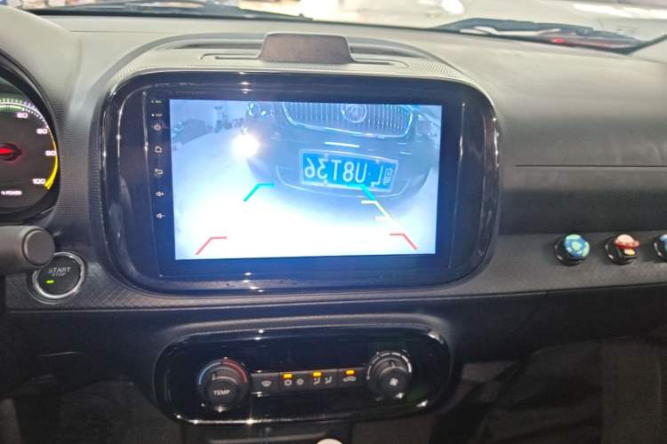 Used Roewe Clever 2021 302km Excellence Edition Audio And AC Panel