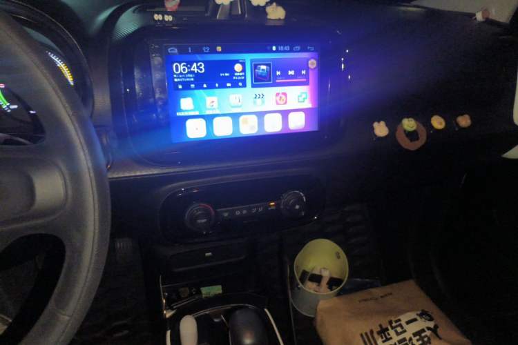 Used Roewe Clever 2021 302km Excellence Edition Audio And AC Panel