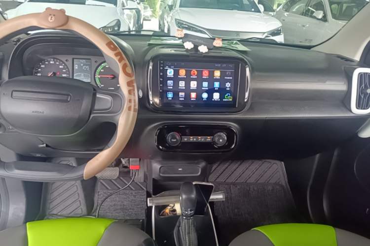 Used Roewe Clever 2021 302km Excellence Edition Audio And AC Panel