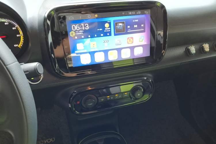 Used Roewe Clever 2021 302km Excellence Edition Audio And AC Panel