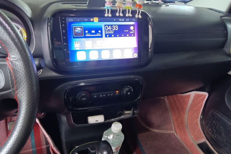 Used Roewe Clever 2021 302 km New Four-Seater Super-Efficient Version Audio And AC Panel