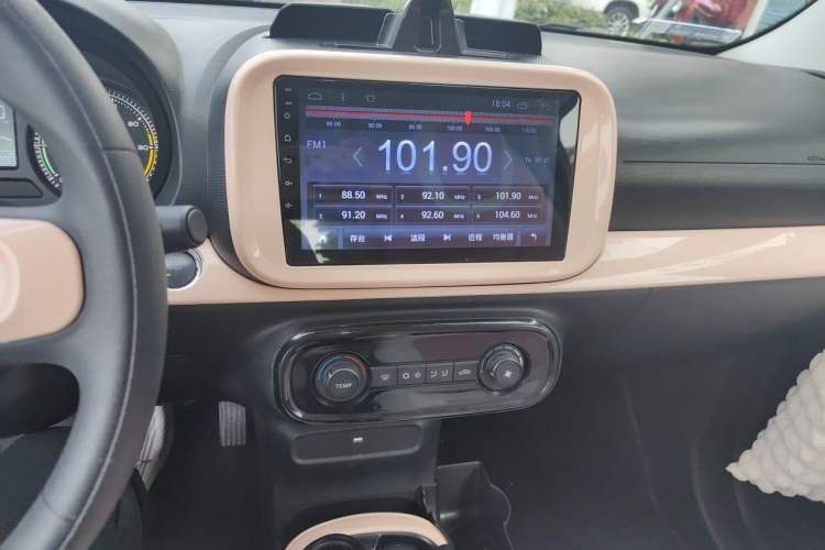 Used Roewe Clever 2021 302km Excellence Edition Audio And AC Panel