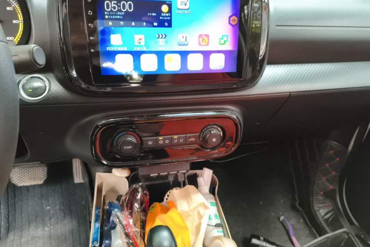 Used Roewe Clever 2021 302km Excellence Edition Audio And AC Panel