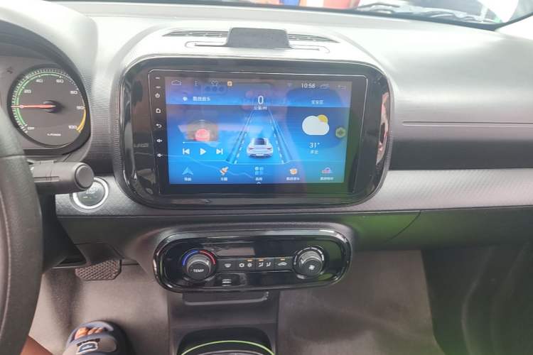Used Roewe Clever 2021 302km Excellence Edition Audio And AC Panel